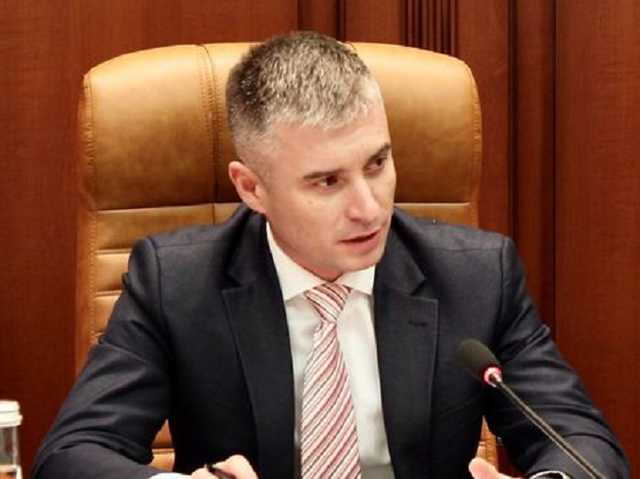 Жена владельца компании, на чьих серверах НАПК хранит декларации, работает в КСУ