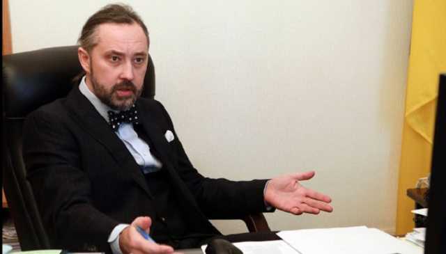 Судья КСУ – о требовании отставки: мне не нравится Арахамия, это фамилия или болезнь?