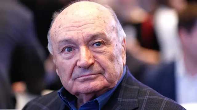 Зеленский выразил соболезнования в связи со смертью Жванецкого