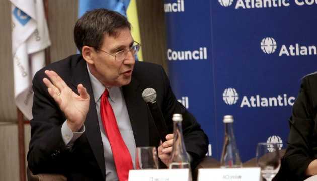 Операція Кремля проти України зайшла в глухий кут, – експосол США Гербст