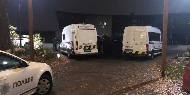 В Киеве полиция пошла на штурм ресторана "Гавана" из-за работы в карантин