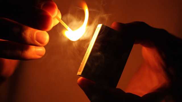 Житель Одесской области поссорился с отцом и спалил три его машины