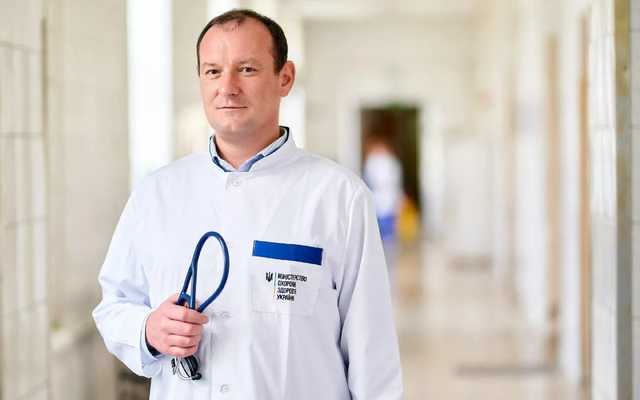 Врач-анестезиолог пояснил, почему антибиотики неэффективны при лечении COVID-19