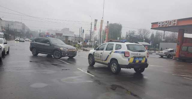 Депутат наехал на патрульного в Житомире