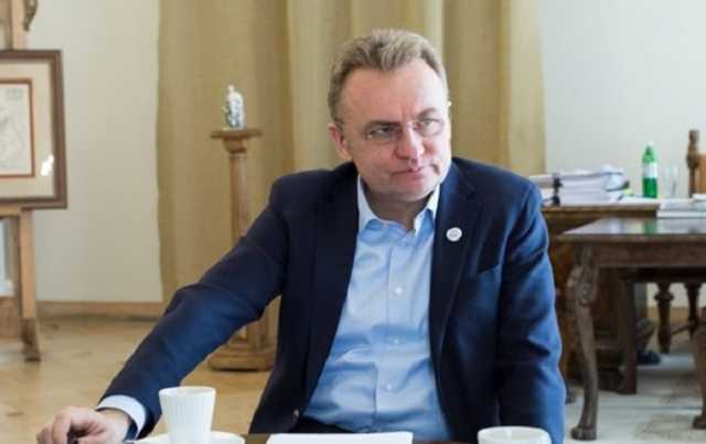 Львівська міська рада провела раптове засідання, чим фактично припинила повноваження Садового