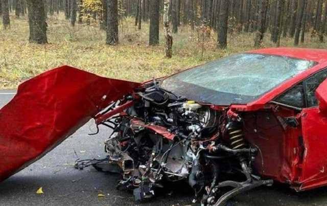 На съемках в Киевской области разбился Lamborghini