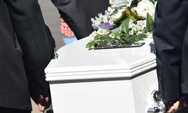 В киевском морге перепутали покойников и кремировали не ту женщину