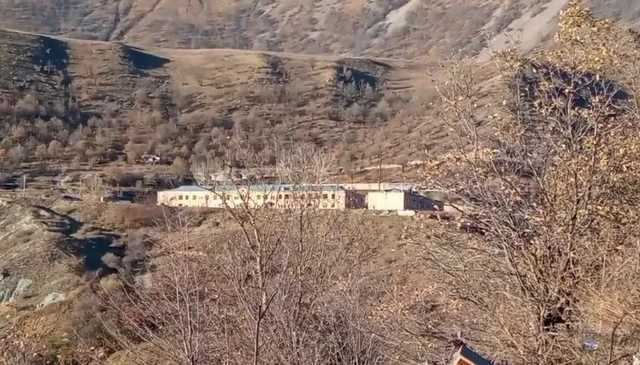 ВС Армении подорвали воинскую часть перед передачей ее Азербайджану