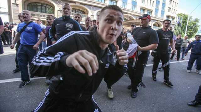 ЗМІ: Скандальновідомого Вадима Тітушка буде захищати адвокат Штепи та Савченко