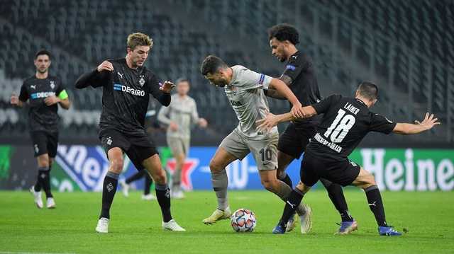 "Боруссия" разгромила "Шахтёр" во втором матче Лиги чемпионов подряд