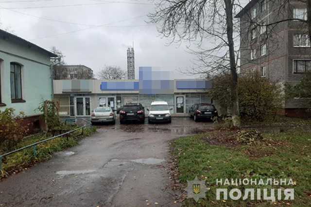 У Житомирі молодий лікар напав на директорку клініки та намагався вбити