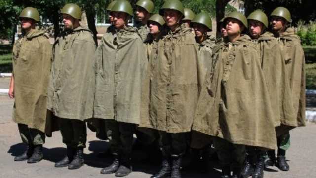 На неподконтрольной Луганщине студентов сначала «проверят», а затем отправят на «курсы допризывников»