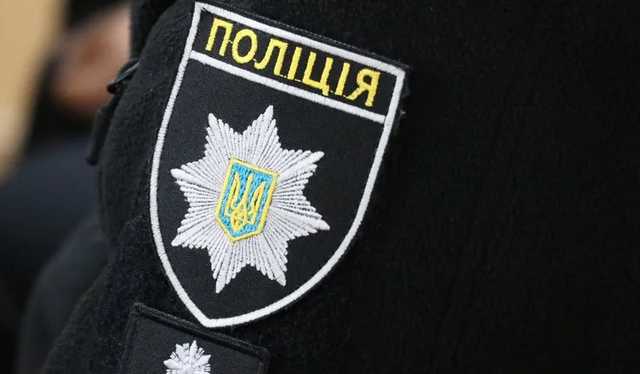 В Одессе пьяный водитель BMW избил и покусал полицейских