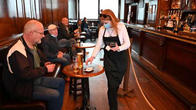 В Британии исключили “паспорта вакцинации” для посещения баров или кинотеатров