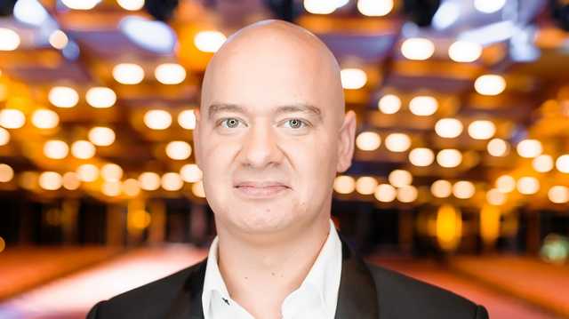 Евгений Кошевой заболел коронавирусом. Он лечится красной икрой и салом