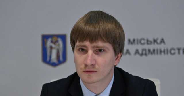 Чиновник с фальшивым дипломом Владимир Бондаренко стал секретарем Киевсовета