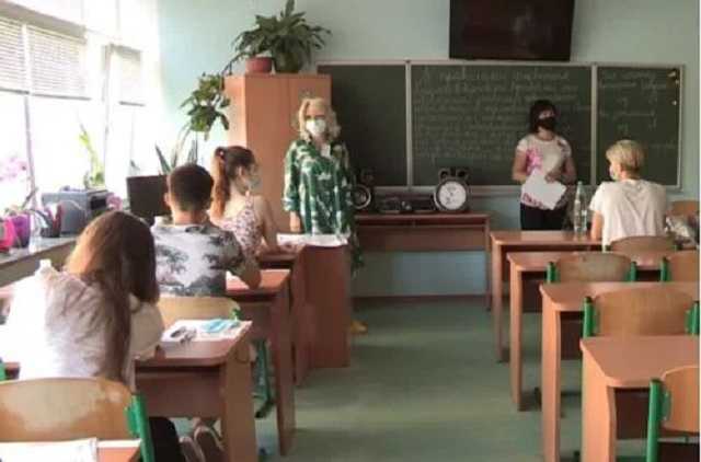 У МОН назвали дати зимових канікул у школах