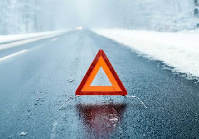 Улицы Одессы превратились в каток: водители не справляются