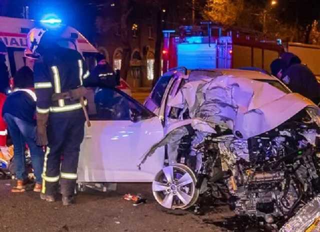 В Днепре произошло смертельное ДТП: авто разорвало на части