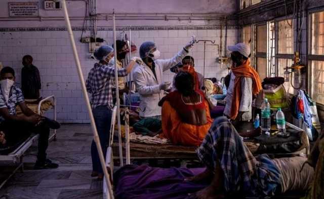 Число пострадавших от загадочной болезни в Индии возросло, один человек умер