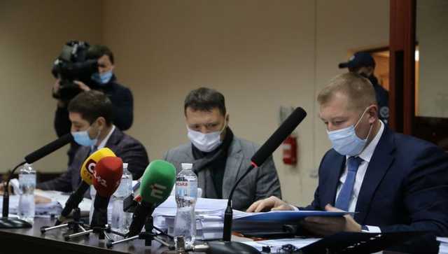 Экс-президент Янукович просит допросить его в суде онлайн