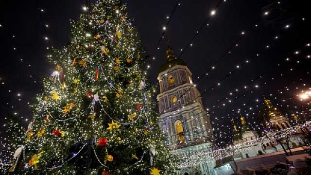 Українці можуть замовити новорічне привітання, яке покажуть на дзвінниці Софії Київської