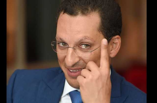 Сверхновый класс по-российски. "Если денежек мало – так женись как Шамалов"