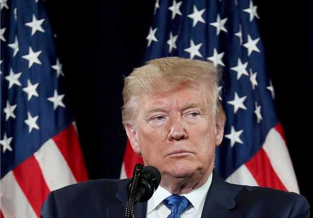 Трамп заявил, что пока не собирается вакцинироваться от COVID-19