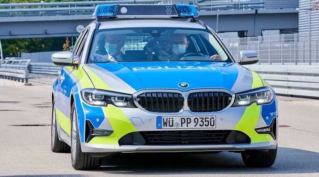 Полиция поймала немца, который 40 лет водил машину без водительских прав