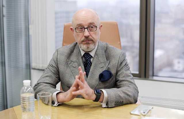 У Мінреінтеграції погрожують санкціями і судовим переслідуванням за продаж кримської “Масандри”