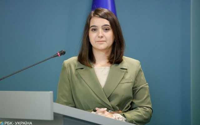 Мендель о разочаровании украинцев в Зеленском: Формирует новые ценностные смыслы для Украины