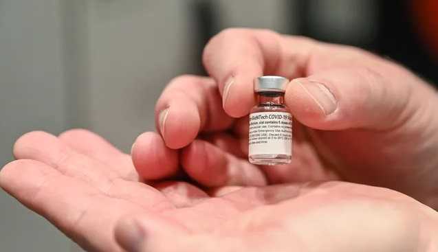 Степанов: в бюджет-2021 на вакцину от COVID-19 заложили в 6 раз меньше денег