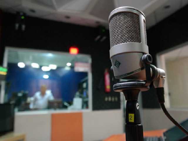 Минобороны предупреждает: российские пропагандисты прикинулись украинским радио