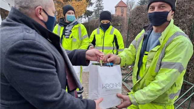 Трое заробитчан в Польше спасли жизнь подавившемуся деталью конструктора мальчику