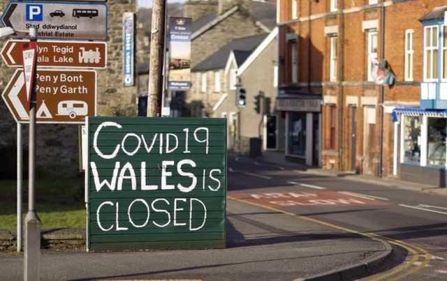 Уэльс и Шотландия вводят локдаун со смягчением только на Рождество