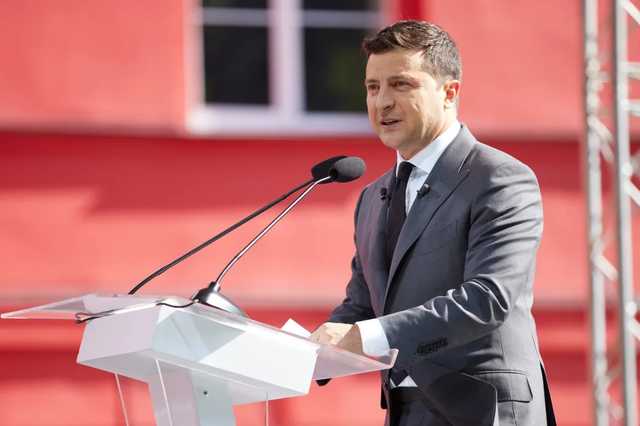 Президент рассказал, почему во время пандемии строят дороги