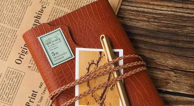 Днепропетровский облсовет закупил альбомы из крокодиловой кожи