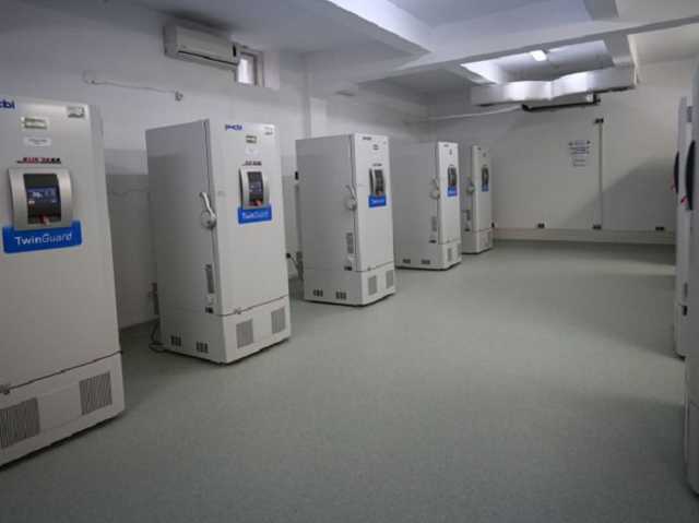 До Румунії прибули перші дози вакцин від коронавірусу