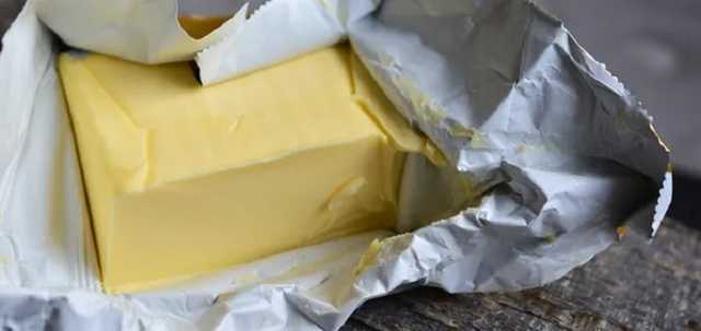 Украинцам рассказали, как выбрать настоящее масло