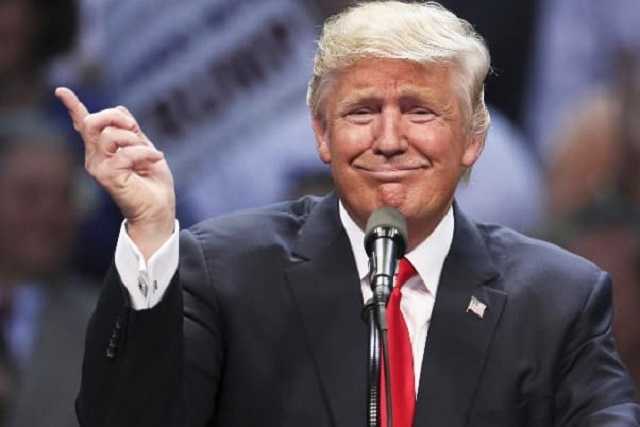 Трамп назвав Байдена фейковим президентом