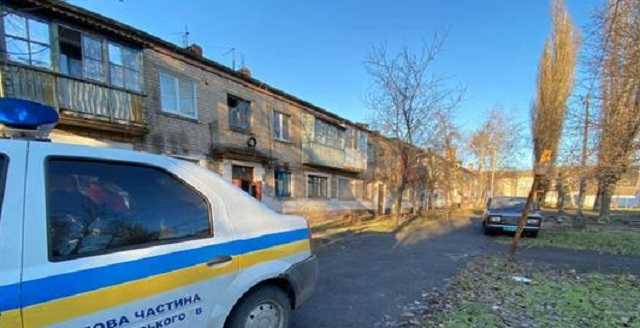 В Харькове квартирант ударил пенсионера ножом в шею