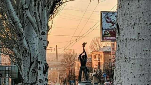 С нового года в ОРЛО могут отключить сотовую связь