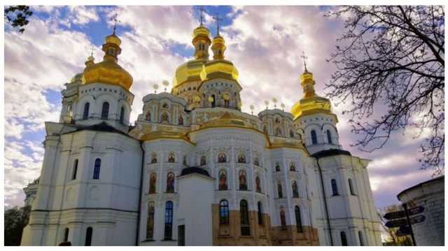 У УПЦ МП почти вдвое больше приходов, чем у ПЦУ - Минкульт