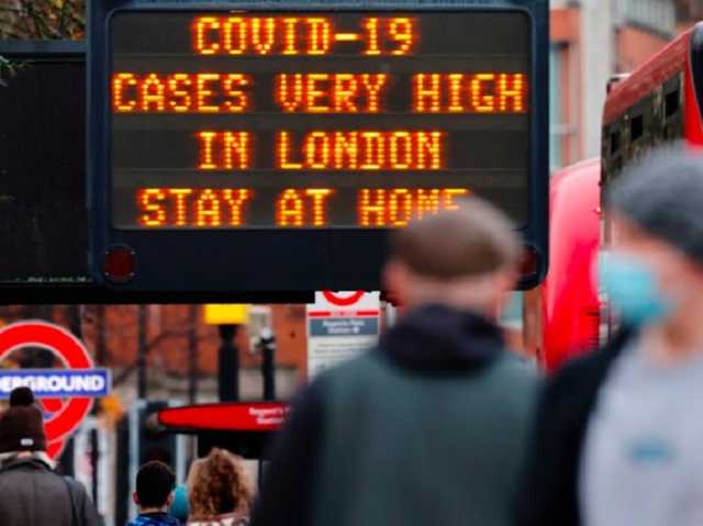 У ЄС попередили про “високі ризики” від поширення нових мутацій коронавірусу