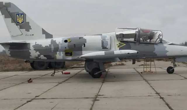 ВСУ получили модернизированный самолет для тренировок