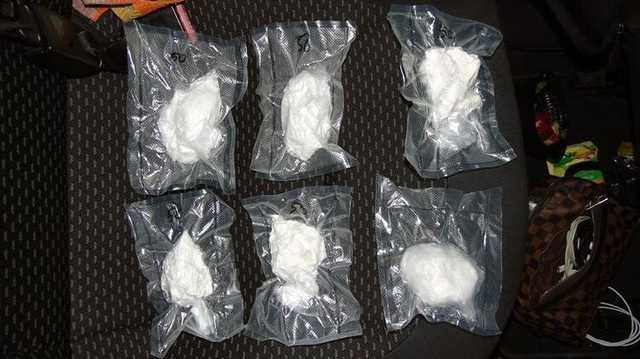 В Киеве задержали иностранца, который привез в столицу кокаин на продажу