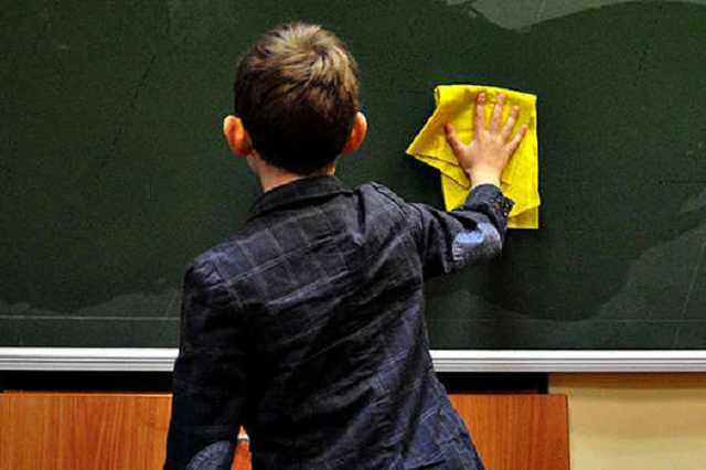 Обов’язковий інтернет і туалети в будівлі: для шкіл почав діяти новий санітарний регламент