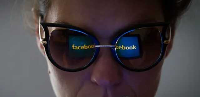 Facebook выпустит замену смартфонам в 2021 году