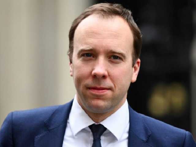 МОЗ Британії пропонує кожному дорослому жителю країни до осені вакцинуватися від COVID-19