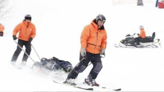 Спасатели помогли четырем травмированным на склонах Карпат лыжникам